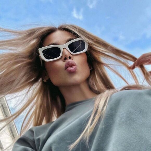 NEW MIU MIU MU09WS 1425S0 WHITE DARK GREY SUNGLASSES - Picture 3 of 15